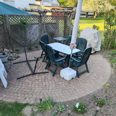 Geraeumiges In Mit Einfacher Ausstattung, Fuer Geschaeftsreisende, Gruppen Oder Familien Geeignet, 4 Schlafzimmer Bad Salzuflen