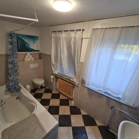 Geraumiges Bad Salzuflen: Spacious 4-bedroom Retreat For Business & Families Bad Salzuflen